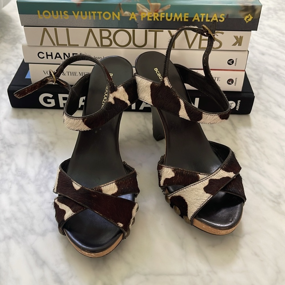 BCBGMaxazria Brown and White Women's Heels - Picture 10 of 12